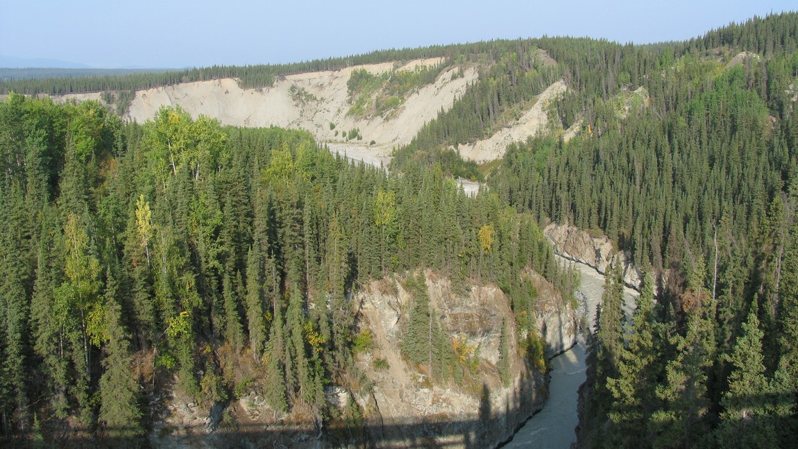 Looking down from the Kuskulana Bridge