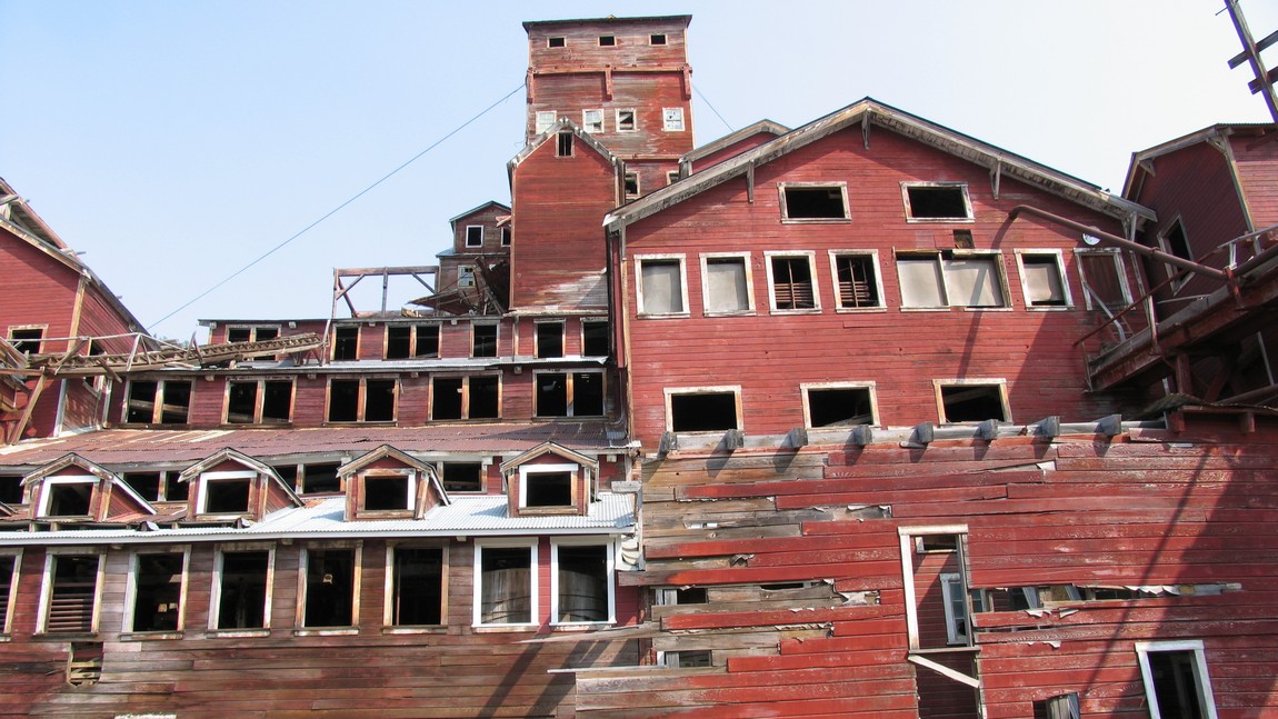 Kennecott Mine copper mill building