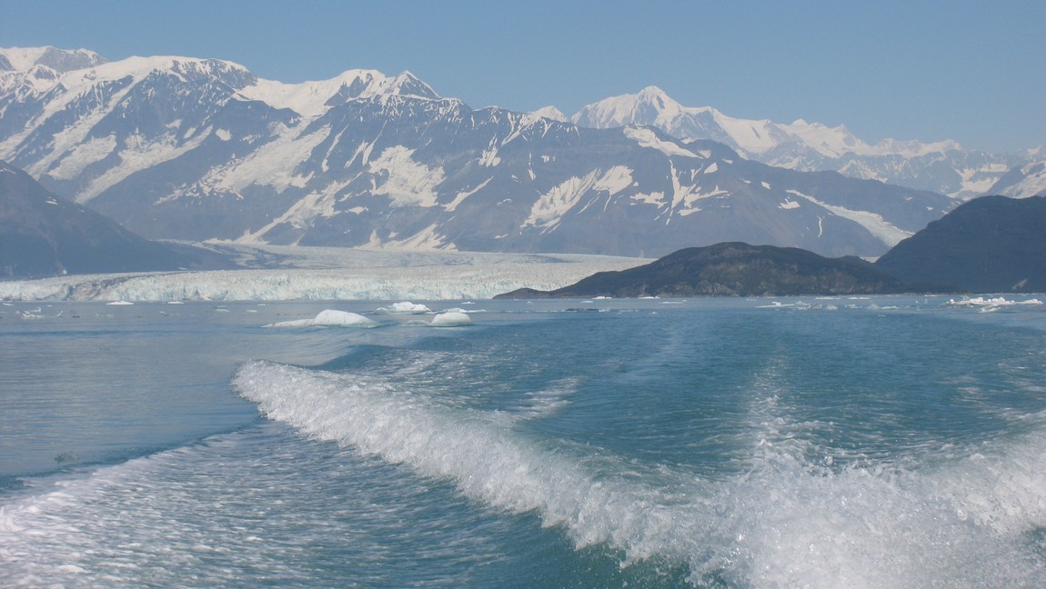 Departing from the Hubbard Glacier