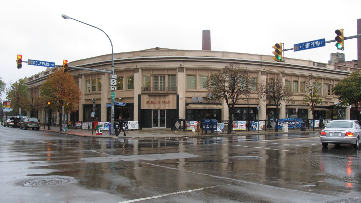 Corner of Chippewa and Delaware