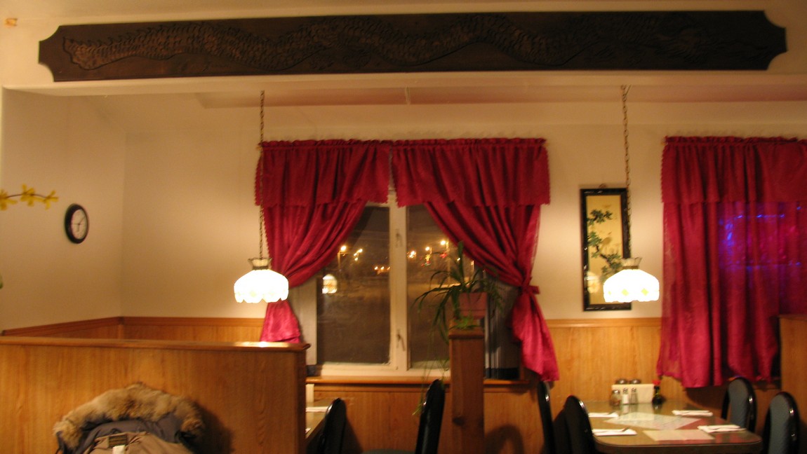 Inside Sam and Lee's