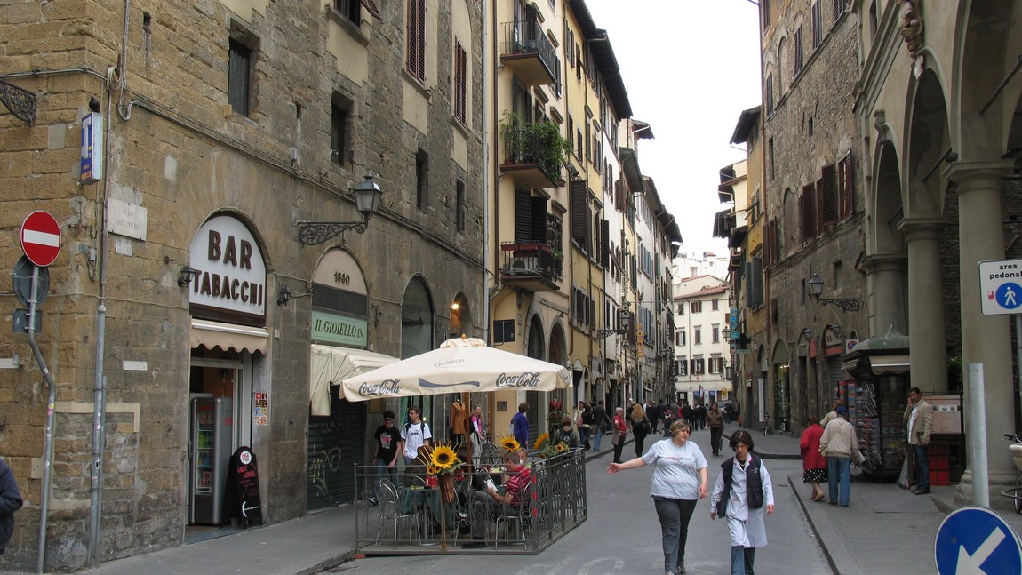 Via Dei Neri