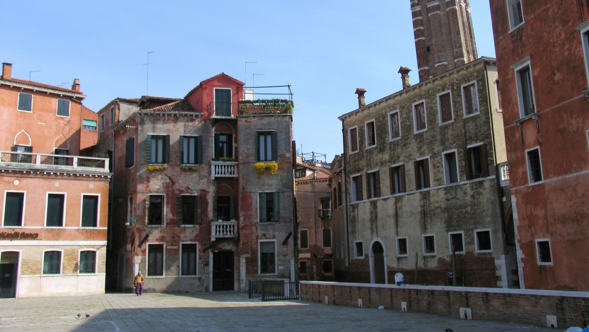 Another plaza