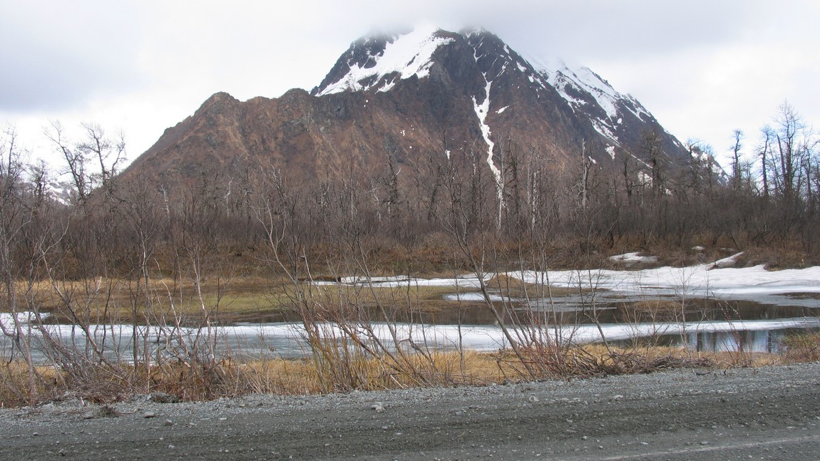 Hills north of the Copper River Highway