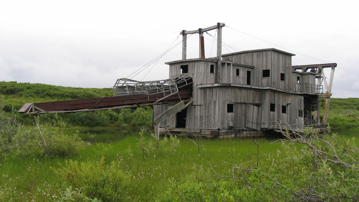 Small dredge