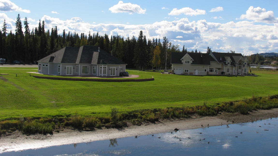 Nice houses next to the Chena River