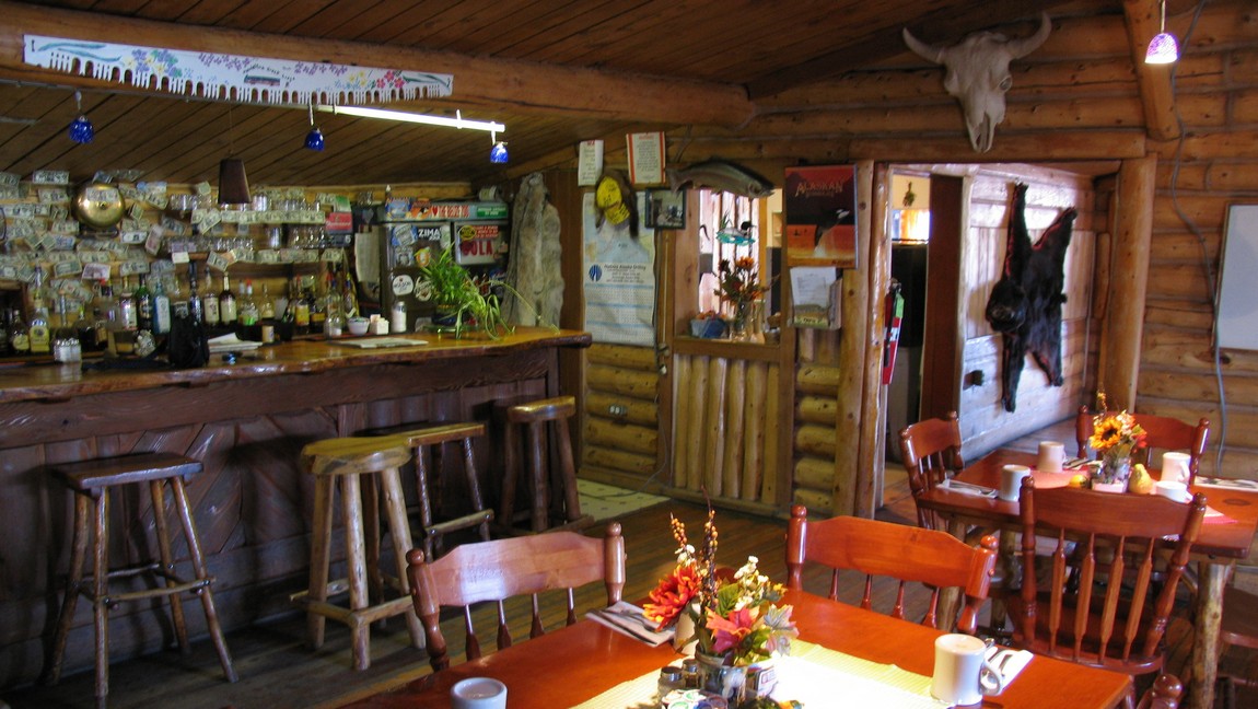 Inside the Mendeltna Creek Lodge