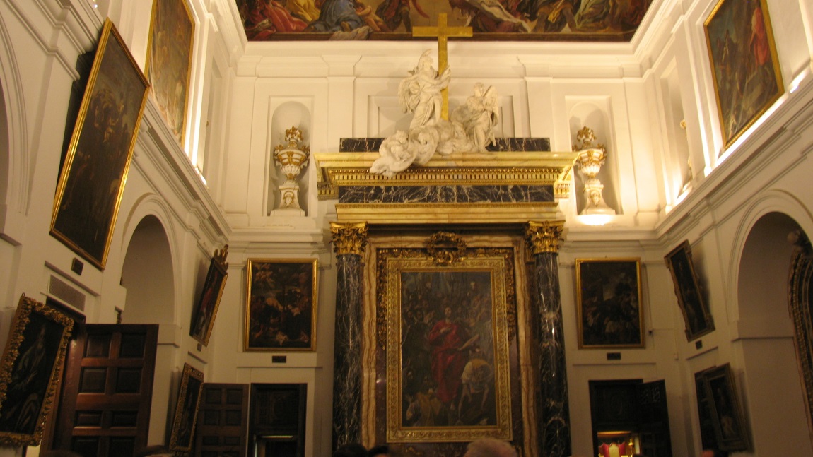 Inside the Santa Iglesia Catedral Primada de Toledo church