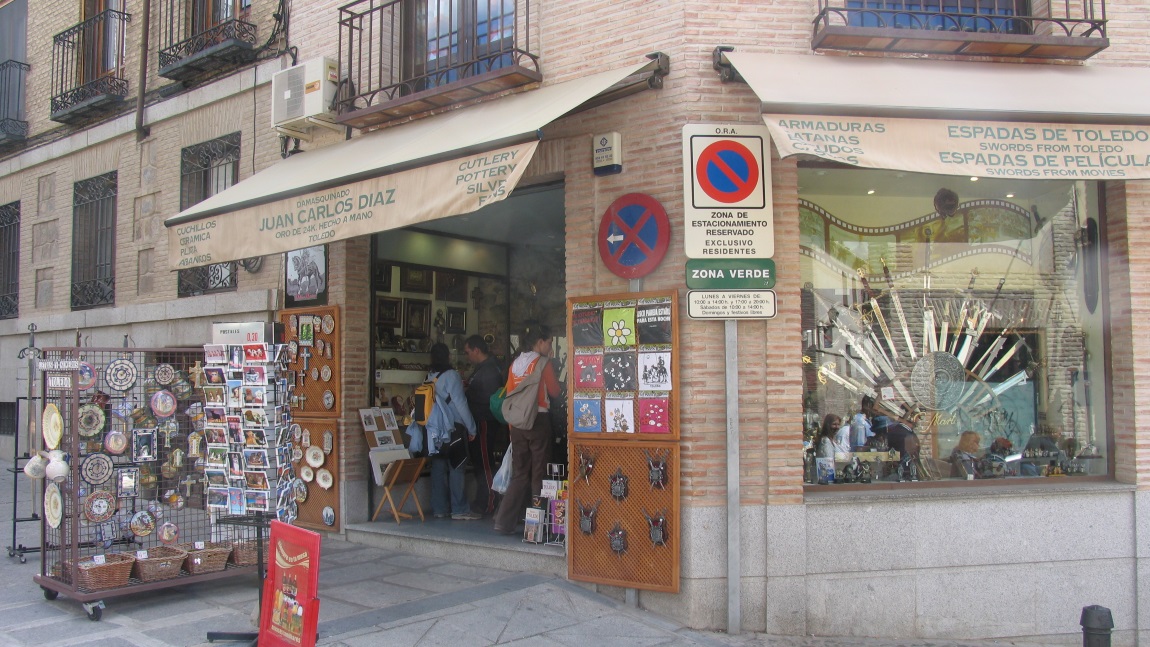 Walking around Toledo