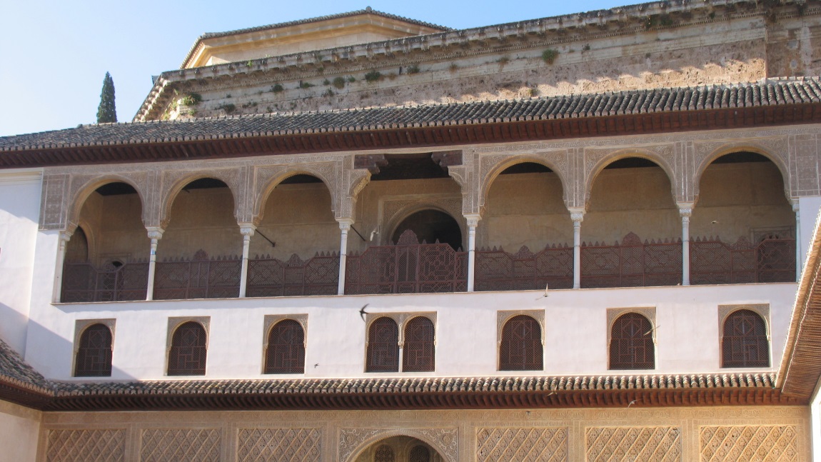 Exploring La Alhambra