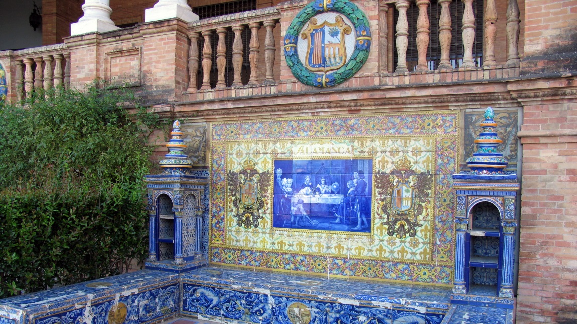 Salamanca alcove at the Plaza de Espa�a