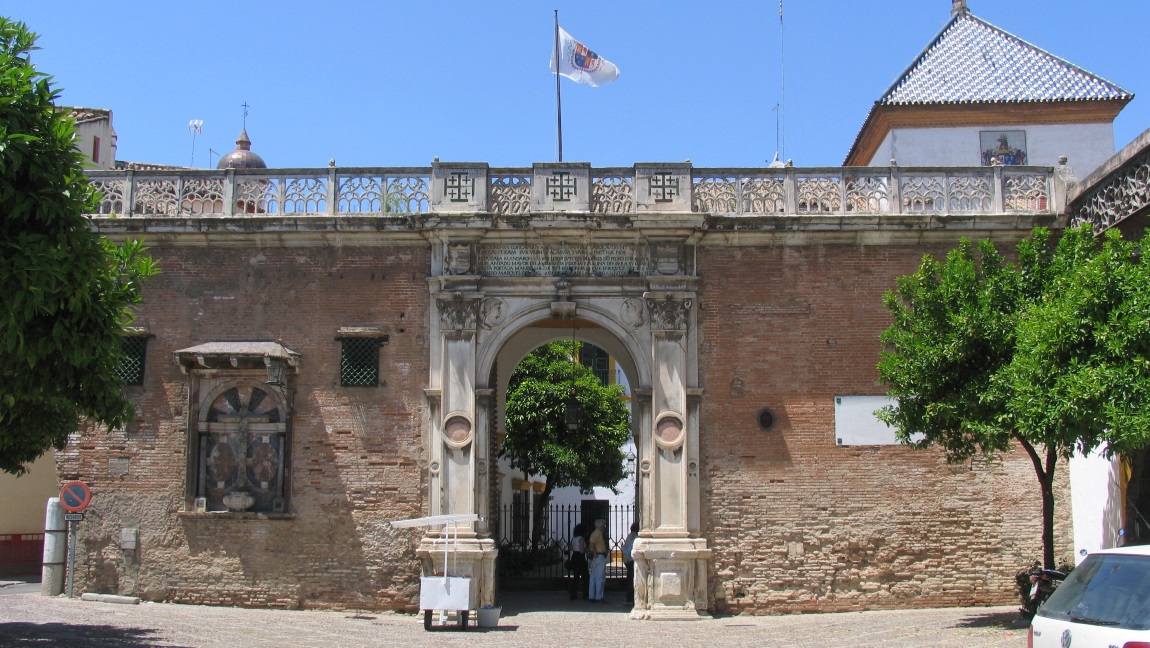 Walking on Calle Caballerizas