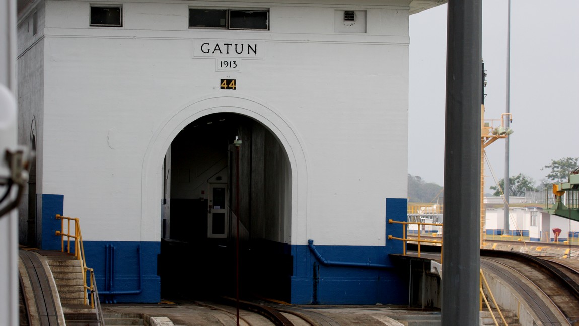 Gatun Locks observation post