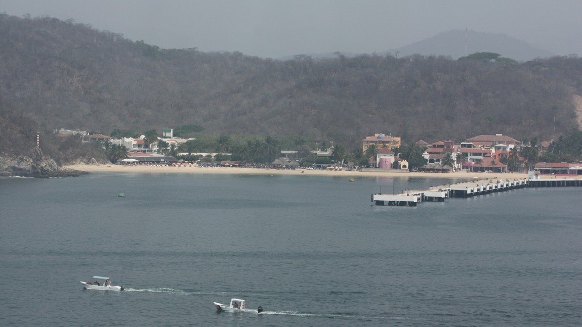 Beach in Huatulco