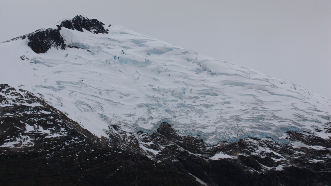 Between Francia and Italia Glaciers