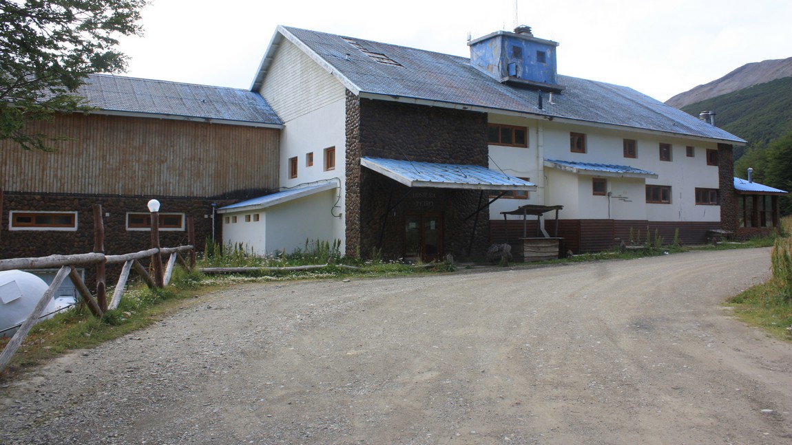 Hosteria Petrel