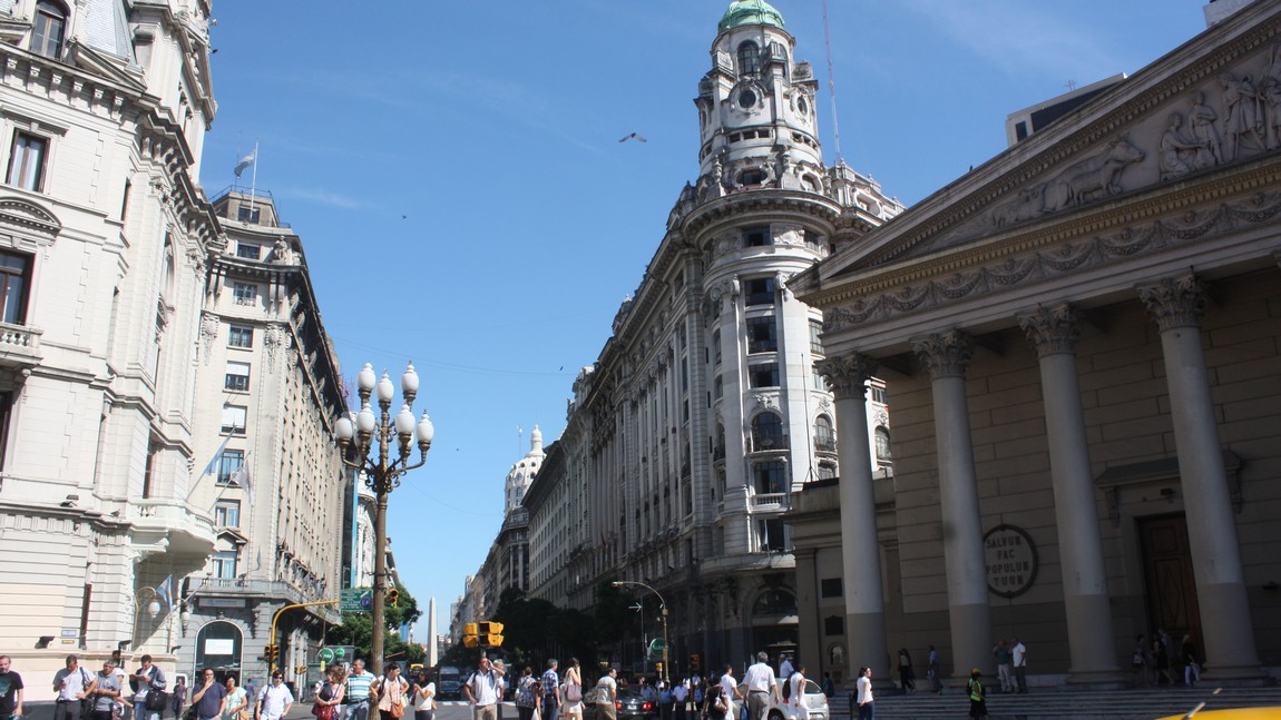 President Roque S�enz Pe�a Avenue