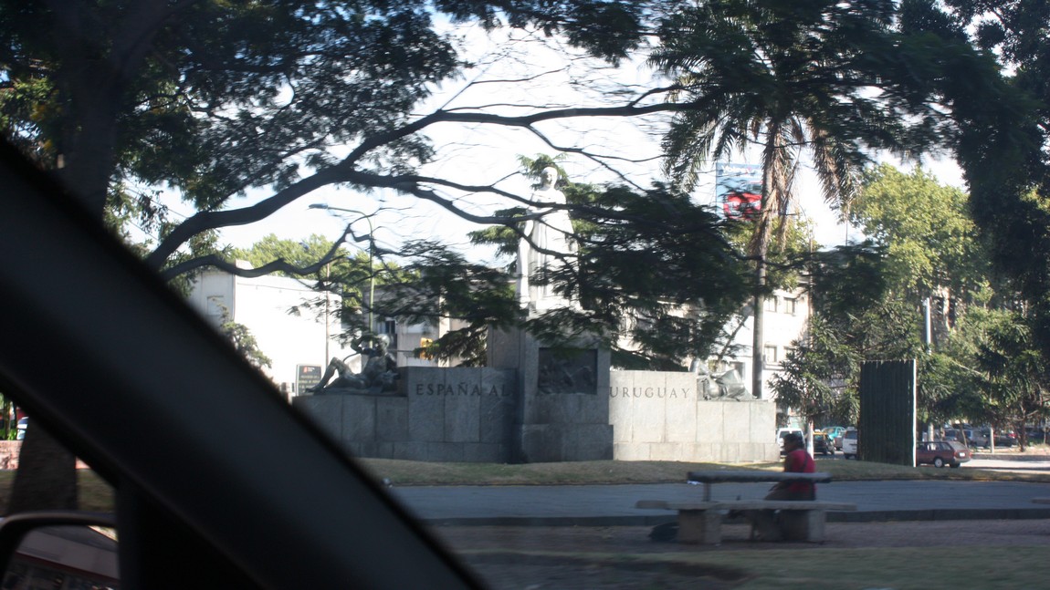 Plaza Isabel de Castilla