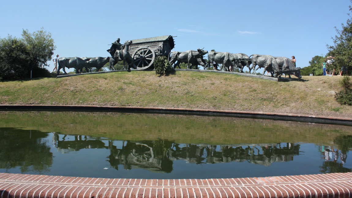 Monumento La Carreta