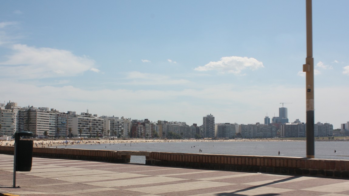 Rambla Rep�blica del Per�