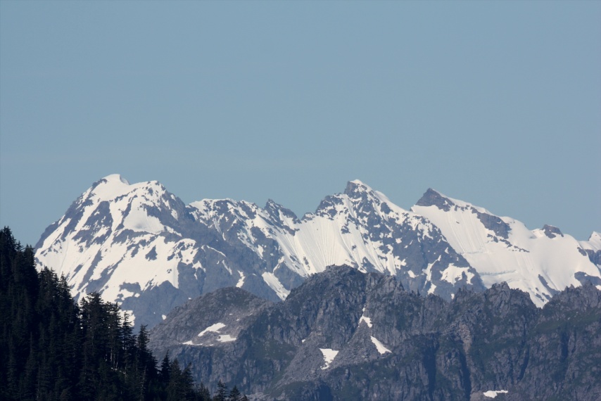 View of the mountains in the area