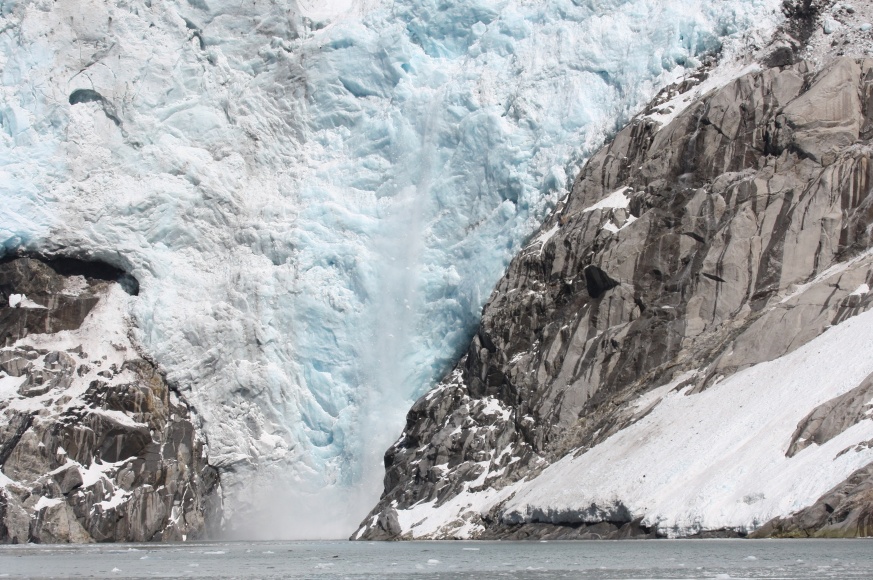 Another icefall from the Northwestern Glacier