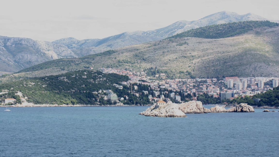 A reef called Otocik Grebeni