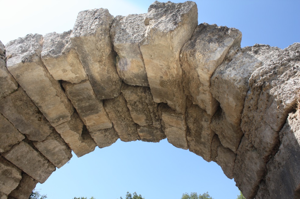 Remaining bit of archway on the vaulted passage to the stadium