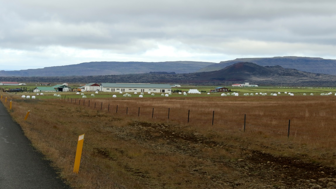 Large farm in Kolbeinsstadhir