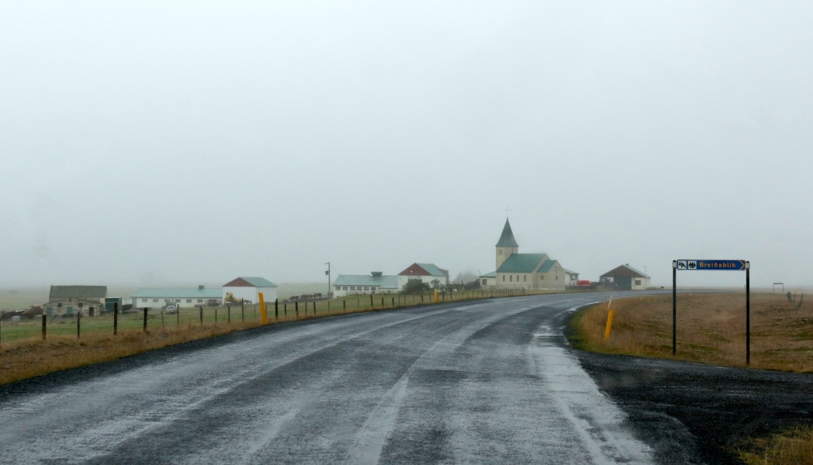 The town of Sn�fellsnes