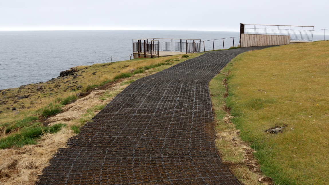 The trail is very well laid out