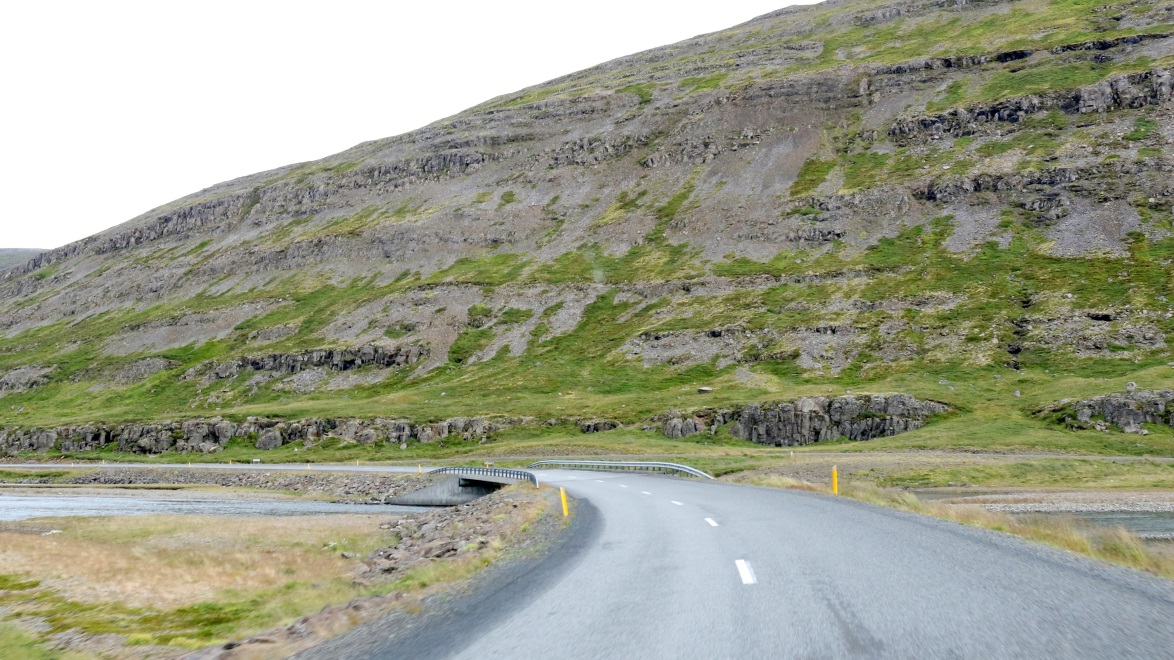 �safjar�ardj�p fjord