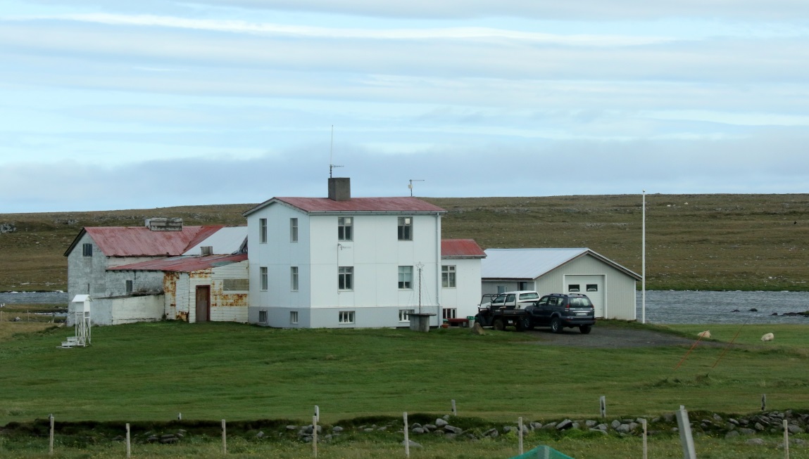 Another farm in Hraun