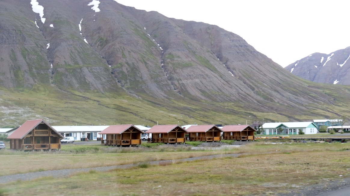 Brimnes Hotel and Cabins