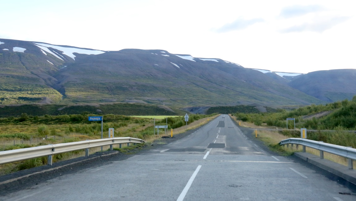 Einb�al�kur River