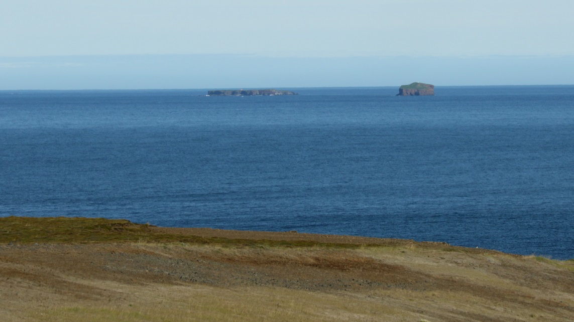 M�n�reyjar Islands