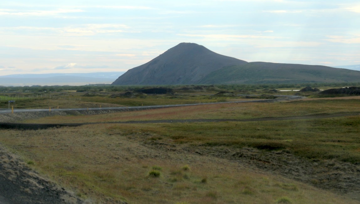 Vindbelgarfjall volcano