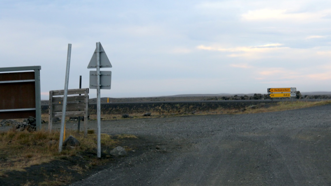 Beginning of Route F88