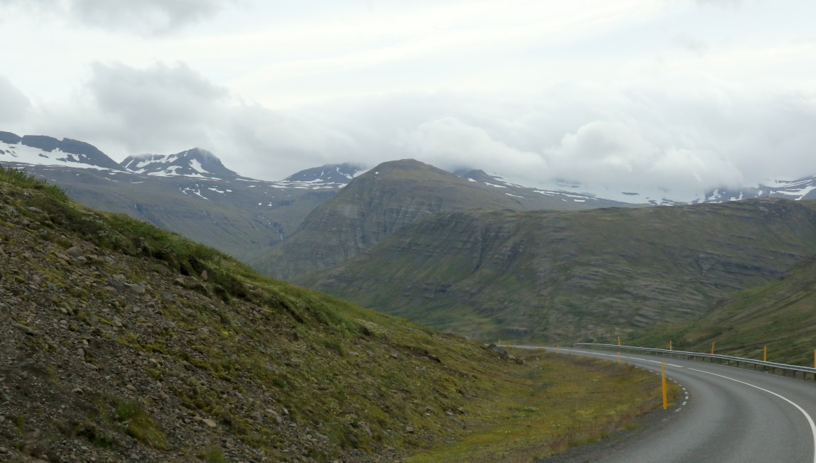 Many gradual turns