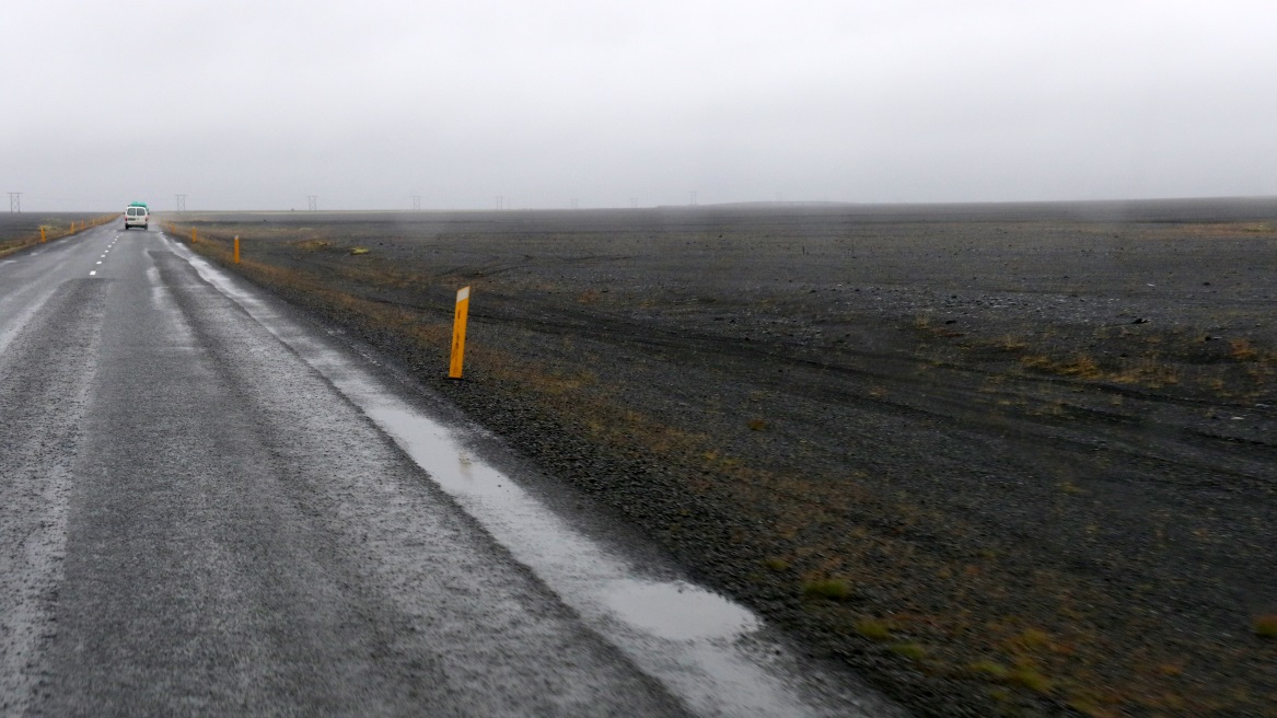 Large flat river delta