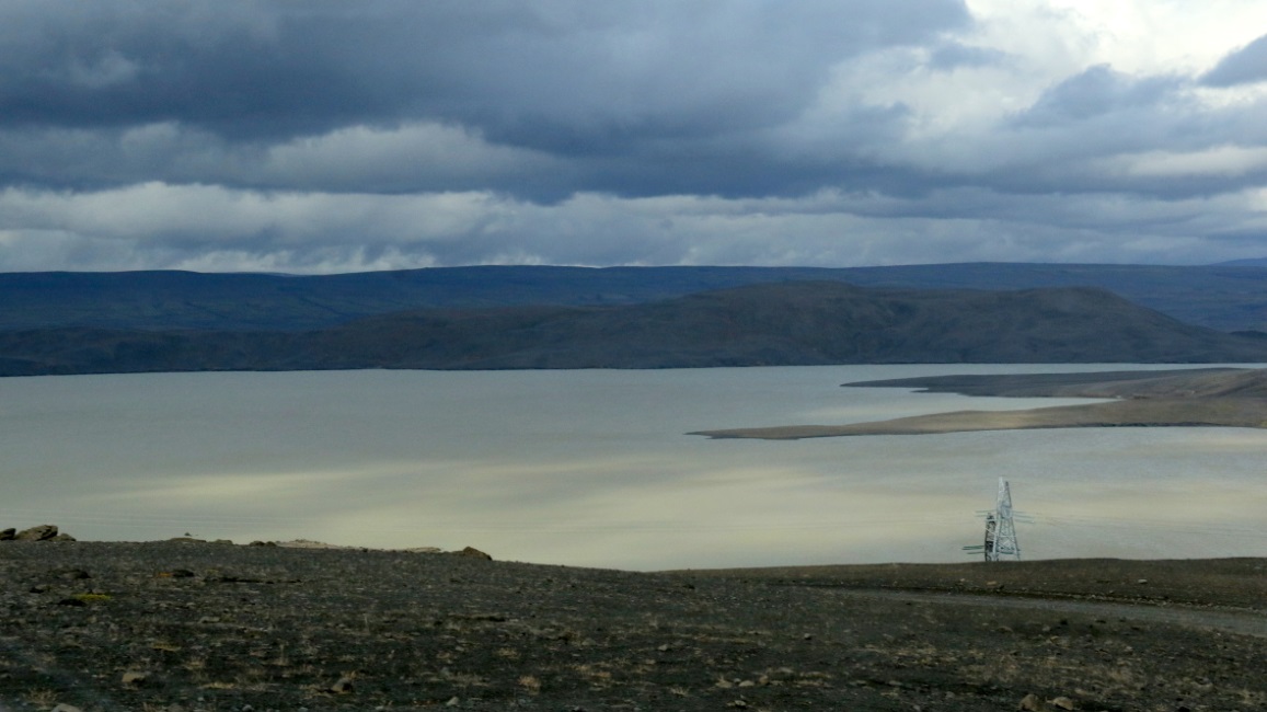 Lake Hrauneyjaln
