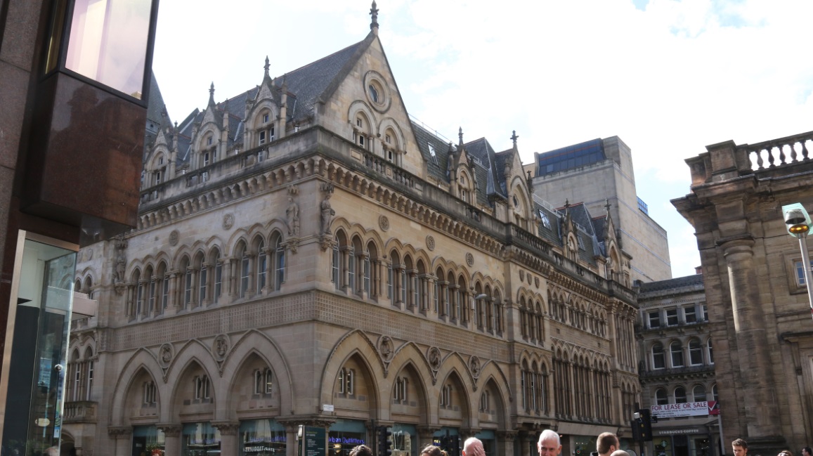Urban Outfitters building on Buchanan Street
