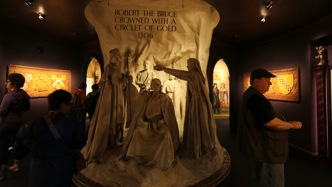 Robert the Bruce being crowned