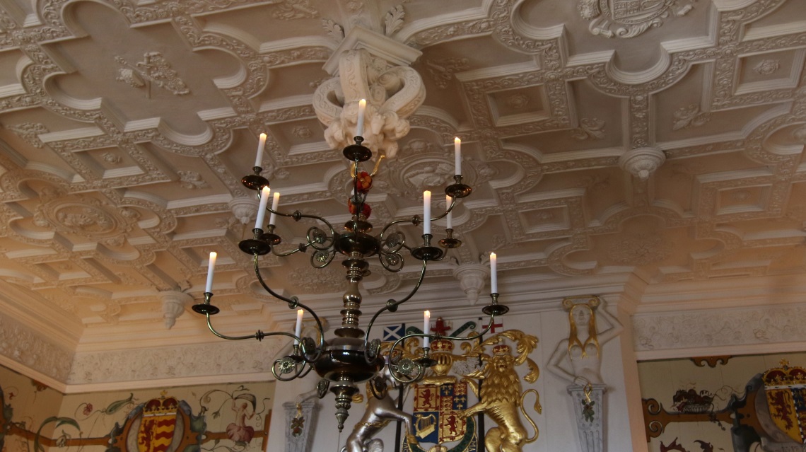 Simple but elegant light fixture