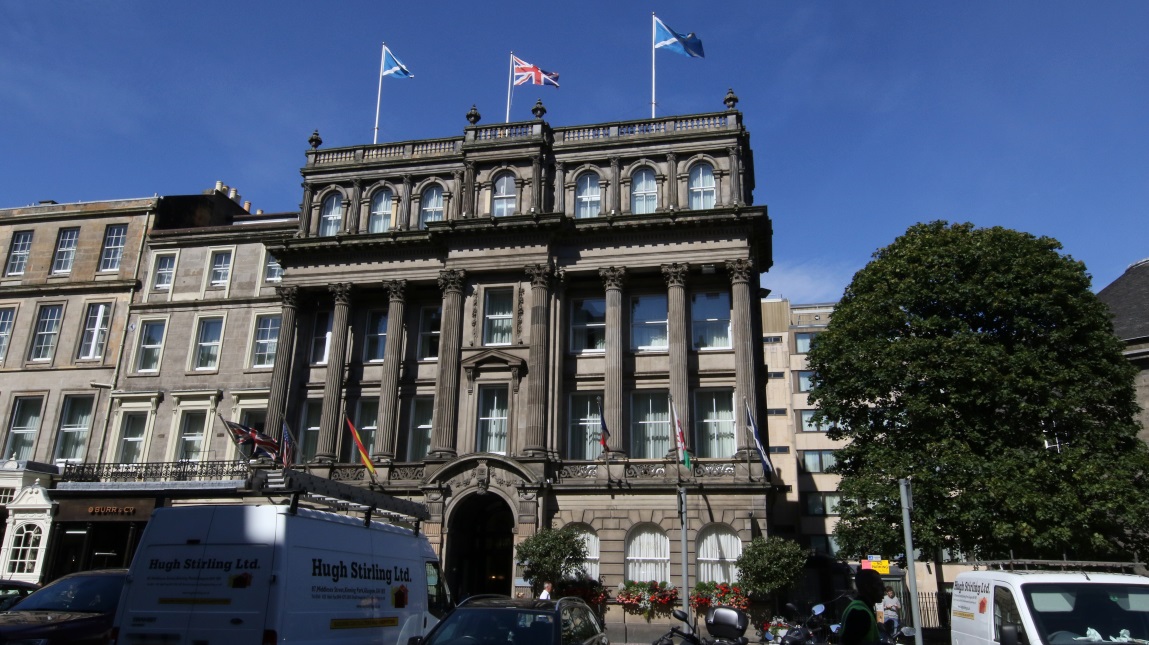 We arrive back at the George Hotel