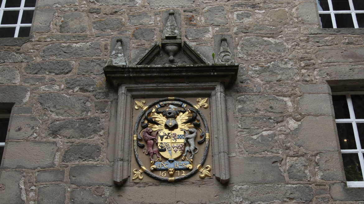 Cawdor Castle crest