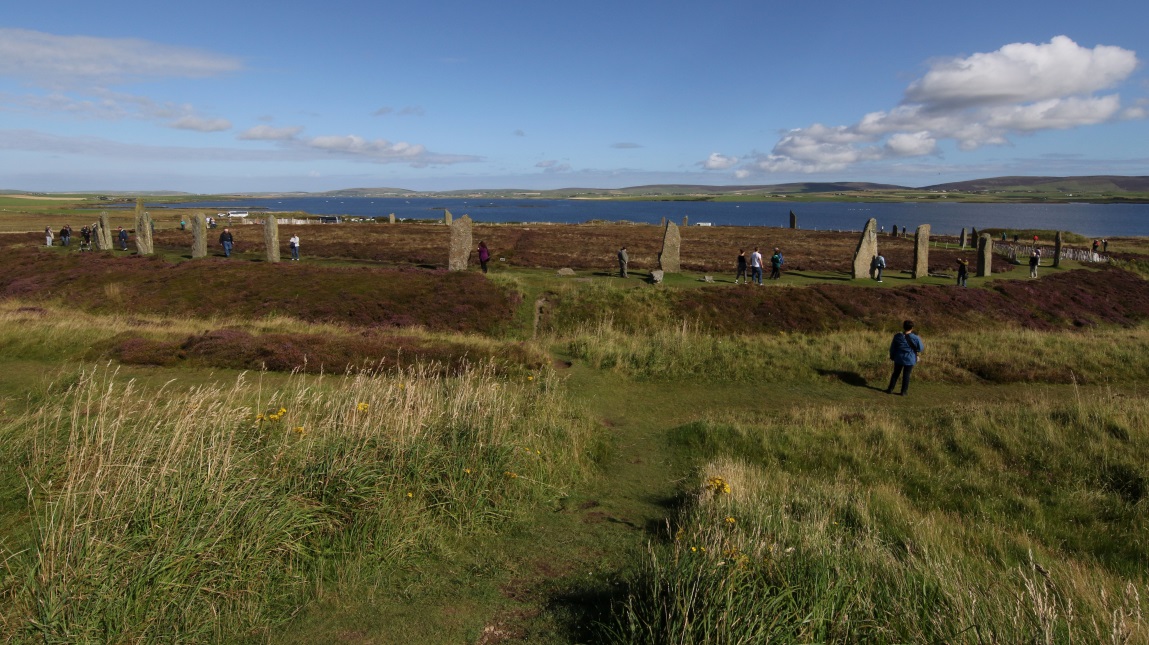 Wide view of the Ring of Brodgar
