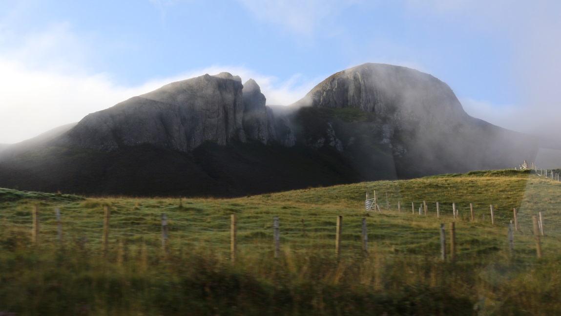 Cnoc an Fhreiceadain or Watch Hill