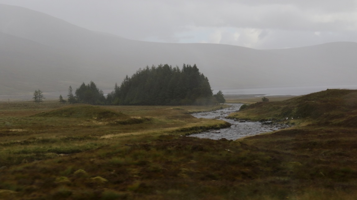 Stream Abhainn a' Ghiubhais Li