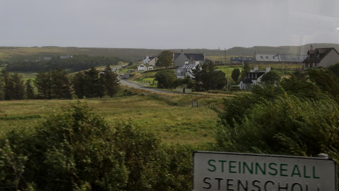 Arriving in Stenscholl